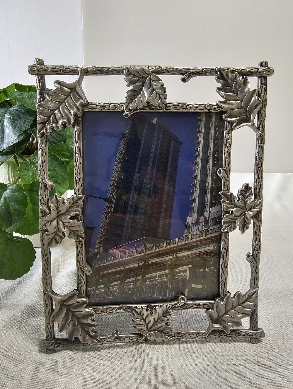 Pewter Leaf & Branch Picture Frame 5x7 Rustic Woodland Décor